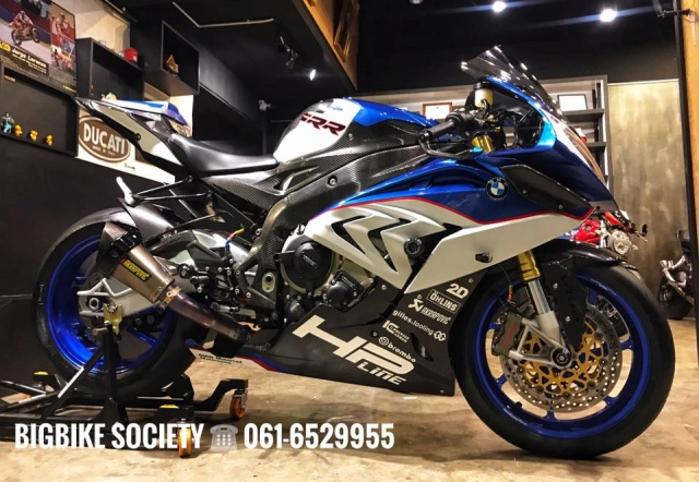 Bmw s1000rr độ cộm cán theo phong cách hp4