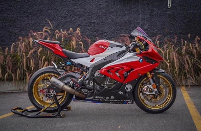 Bmw s1000rr độ nóng bỏng với dàn đồ chơi đỉnh cao