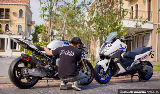 Bmw s1000rr độ siêu khủng với phong cách hp4 race đón giáng sinh cùng người em bmw c650