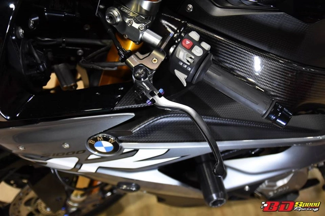 Bmw s1000rr độ - sự trở lại đầy mê hoặc của quái vật đức