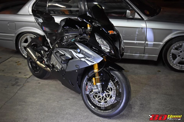 Bmw s1000rr độ - sự trở lại đầy mê hoặc của quái vật đức