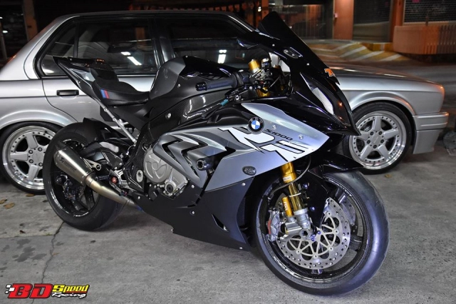 Bmw s1000rr độ - sự trở lại đầy mê hoặc của quái vật đức