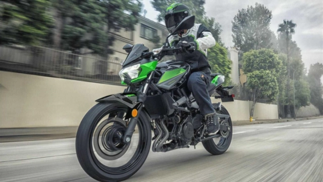 Bộ đôi kawasaki ninja 400 và z400 2023 được thay đổi đáp ứng tiêu chuẩn euro5