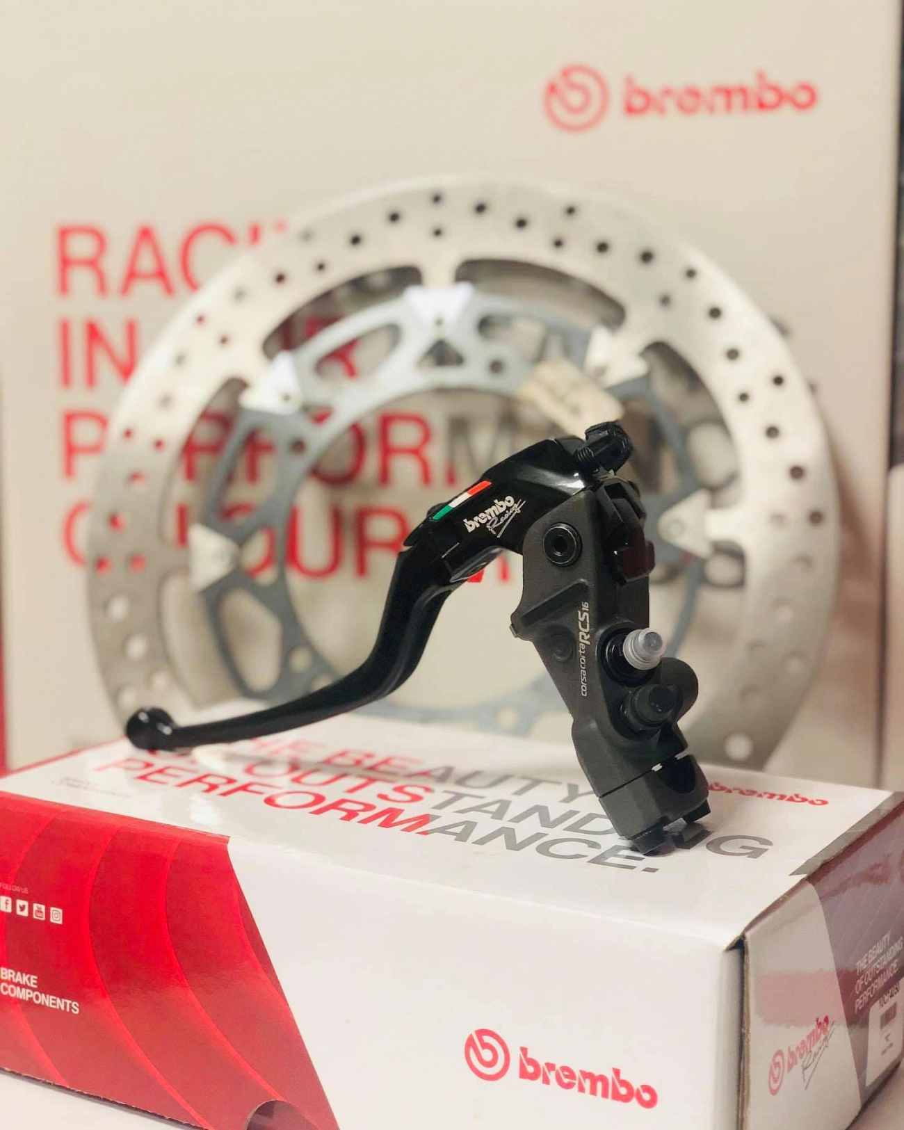 Brembo costa costa có phiên bản côn dầu bạn đã thấy chưa 