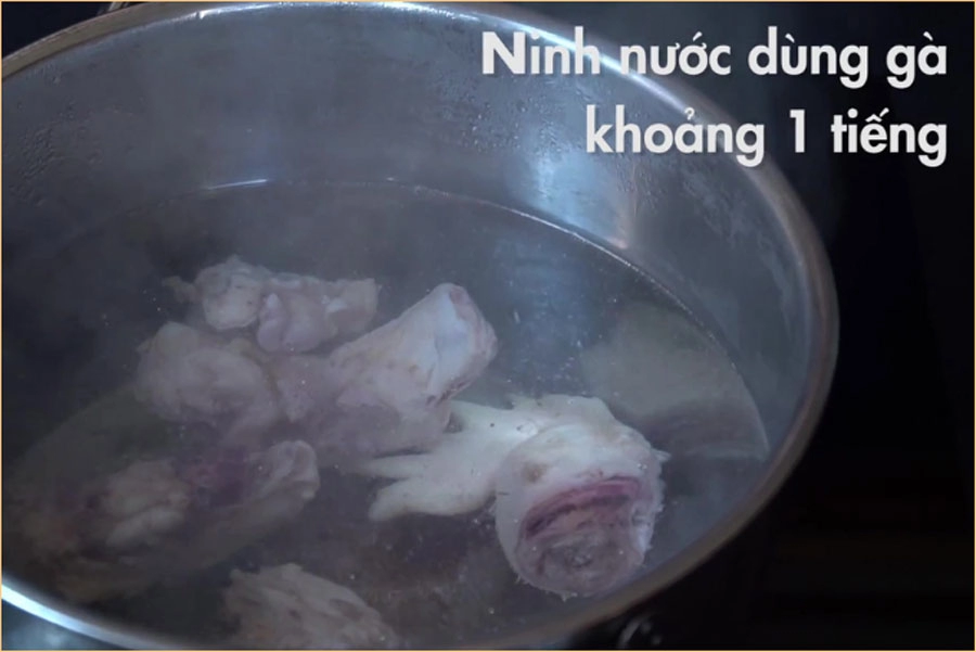 Cách nấu lẩu gà nấm thuốc bắc thập cẩm ngon dễ làm nhất