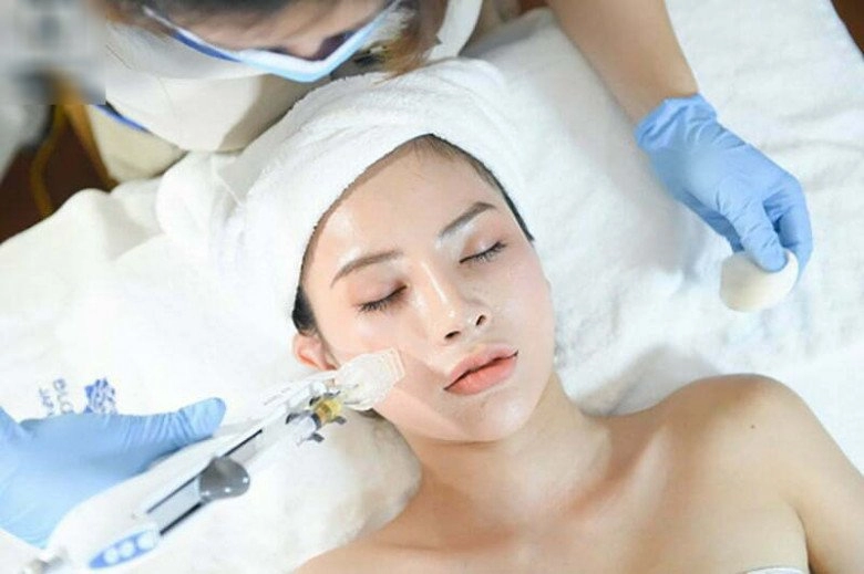 Cầm 1 triệu đồng đi spa tút tát nhan sắc cấp tốc đón tết chị em có thể làm những gì