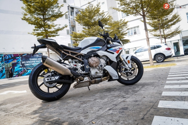 Cận cảnh bmw s1000r 2021 vừa chính thức ra mắt thị trường việt