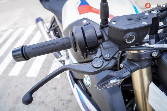 Cận cảnh bmw s1000r 2021 vừa chính thức ra mắt thị trường việt