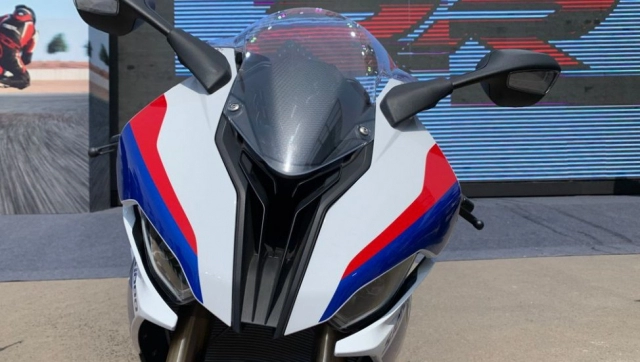 Cận cảnh bmw s1000rr 2019 cập bến với 3 phiên bản có giá từ 623 triệu vnd