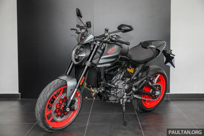 Cận cảnh ducati monster 2022 vừa ra mắt tại đông nam á