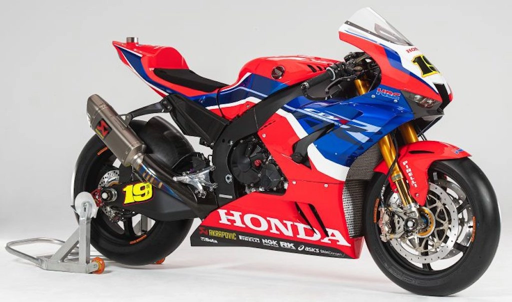 Cận cảnh honda cbr1000rr-r sp wsbk với các thông số kỹ thuật rõ ràng