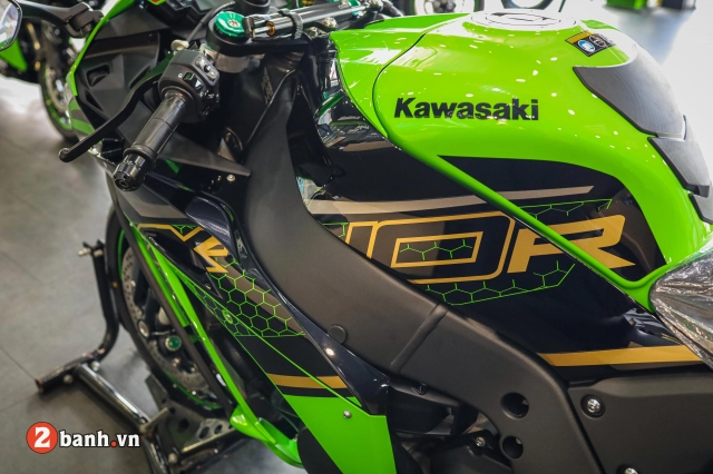 Cận cảnh kawasaki ninja zx-10r 2020 vừa về việt nam