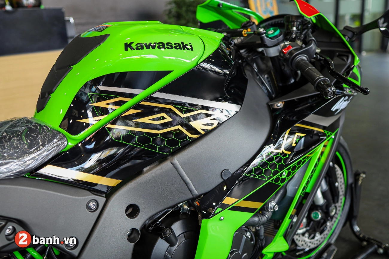 Cận cảnh kawasaki ninja zx-10r 2020 vừa về việt nam