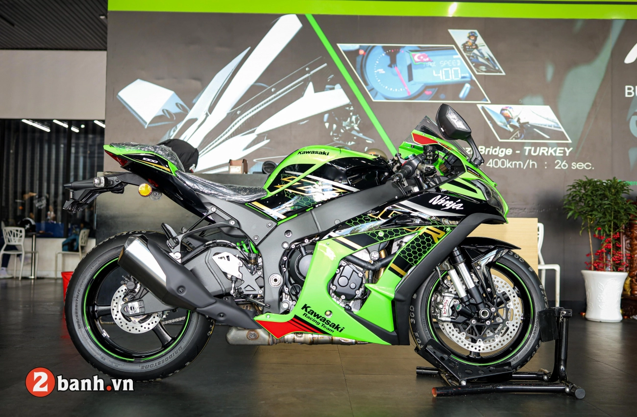 Cận cảnh kawasaki ninja zx-10r 2020 vừa về việt nam