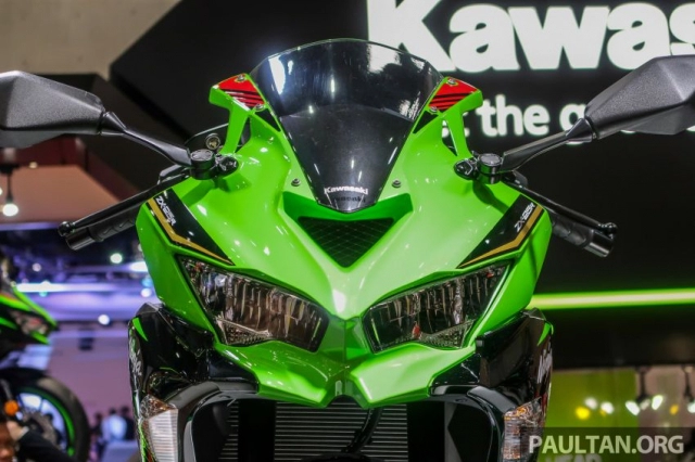 Cận cảnh kawasaki ninja zx-25r ông trùm của phân khúc sport dưới 300cc