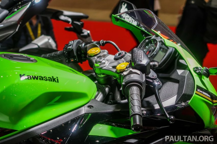 Cận cảnh kawasaki ninja zx-25r ông trùm của phân khúc sport dưới 300cc