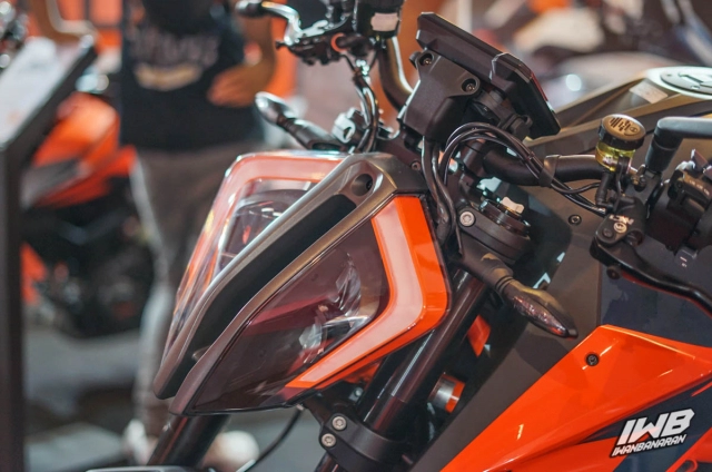 Cận cảnh ktm 1290 super duke r 2021