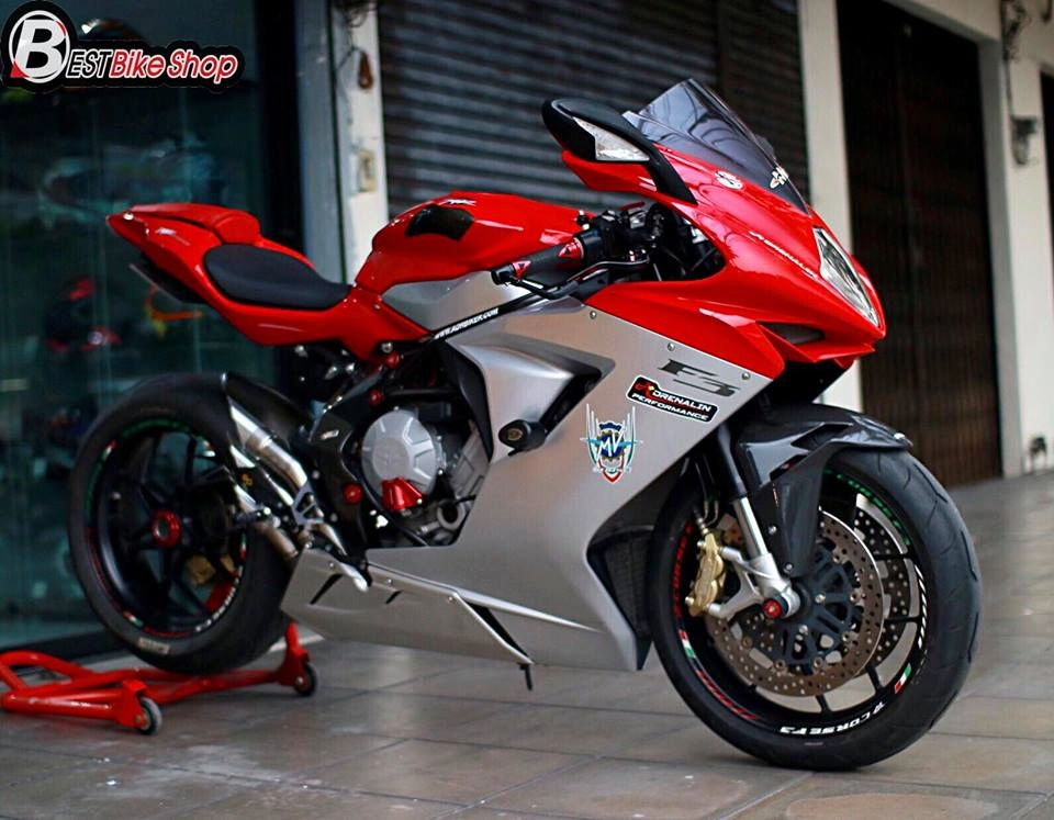 Cận cảnh siêu mô tô ý mv agusta f3 675 nâng cấp nhẹ nhàng đầy sức hút