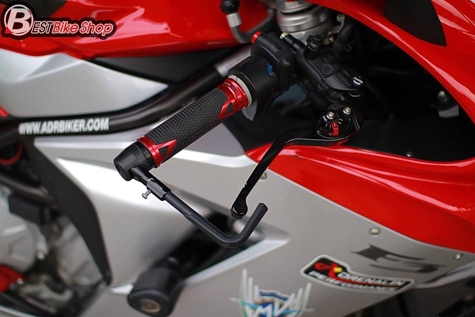 Cận cảnh siêu mô tô ý mv agusta f3 675 nâng cấp nhẹ nhàng đầy sức hút