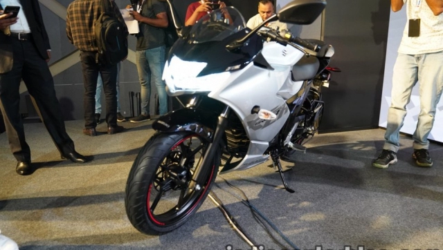 Cận cảnh suzuki gixxer 155 sf 2019 đàn em của gixxer 250 sf có giá từ 36 triệu vnd