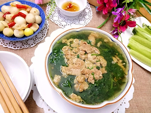 Canh cua mồng tơi ăn một hơi là hết sạch