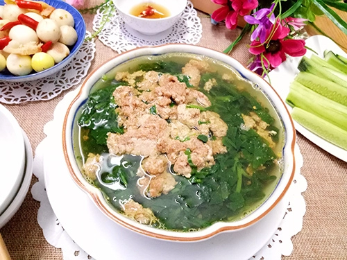 Canh cua mồng tơi ăn một hơi là hết sạch