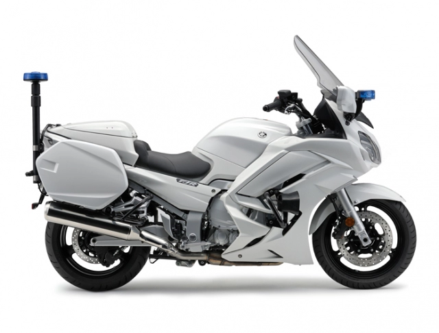 Cảnh sát malaysia được trang bị yamaha fjr1300p