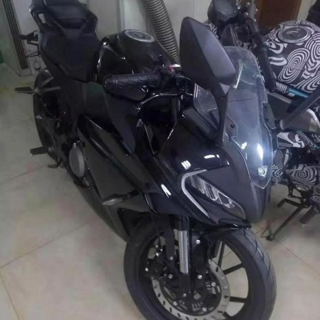 Cfmoto 250sr lộ diện phiên bản thương mại đẹp như bản đường đua