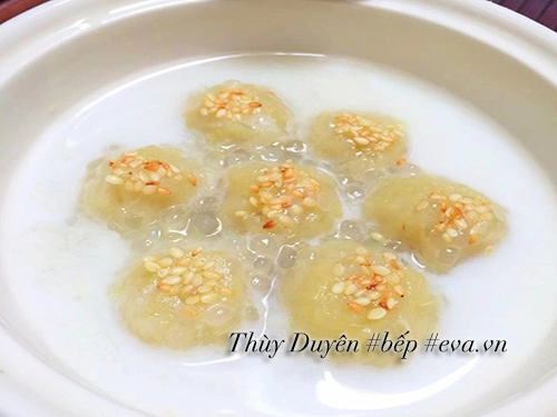 Chè khoai lang bột báng nóng hổi thơm ngon