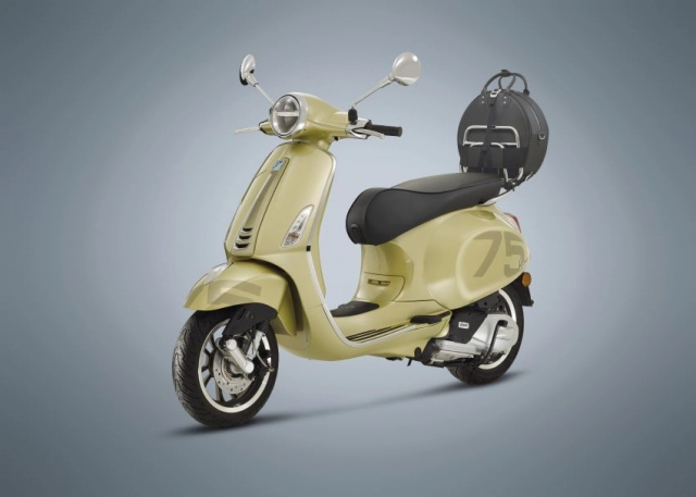 Chi tiết vespa primavera 2021 phiên bản kỷ niệm trị giá gần 130 triệu đồng