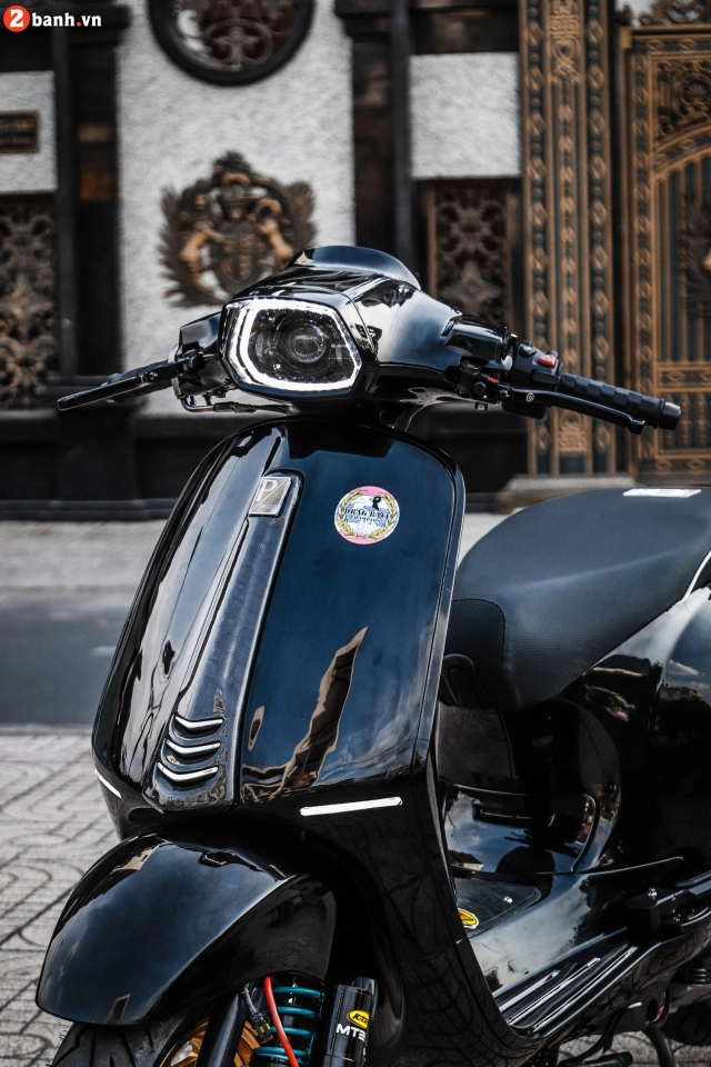 Chiếc vespa độ làm chao đảo cả giới chơi xe sài gòn