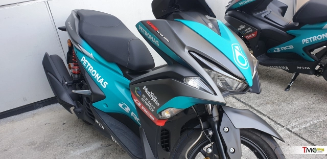 clip aerox 155 đô tuyêt đinh vơi phong cach petronas motogp 2019