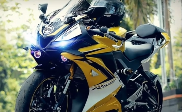 clip yamaha r15 v3 đô đuôi yamaha r1 cung option đô chơi đep xuât săc