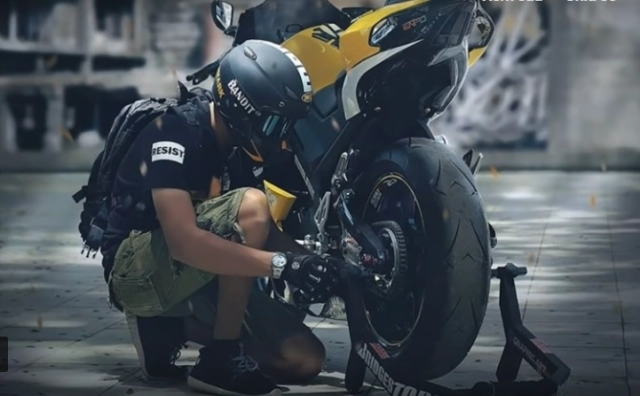 clip yamaha r15 v3 đô đuôi yamaha r1 cung option đô chơi đep xuât săc