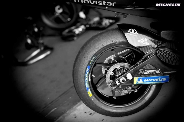Có bao nhiêu loại lốp xe được sử dụng trong cuộc đua motogp