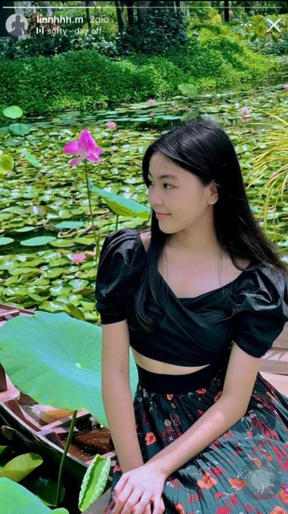 Con gái quyền linh sinh nhật trên bãi biển ở phú quốc khoe nhan sắc hoa hậu tuổi 16