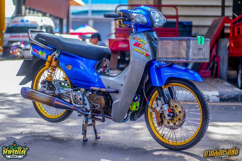 Cub fi độ sang chảnh với khối đồ chơi đầy giá trị của biker thailand