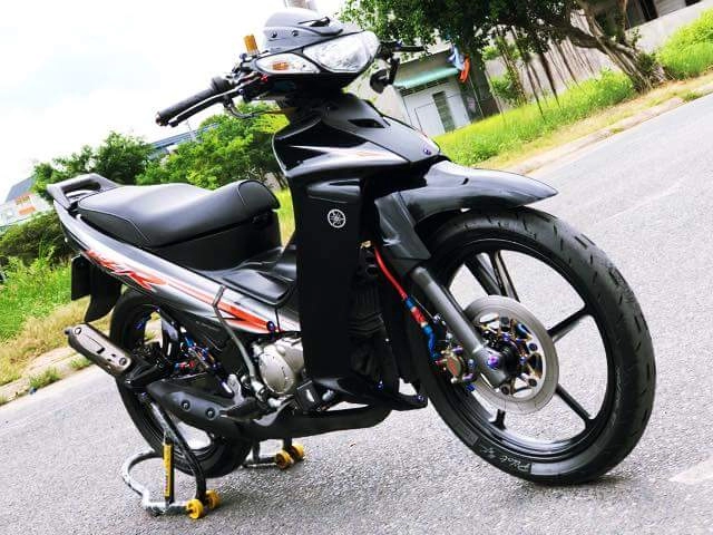 Cùng ngắm lại chiếc yamaha yr125 huyền thọai của dân chơi việt