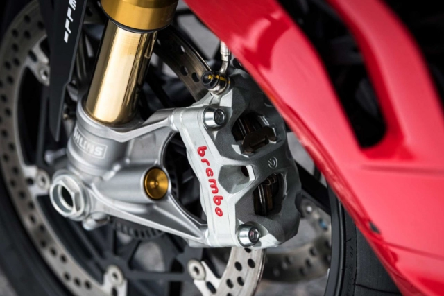 Đánh giá chi tiết ducati panigale v4 s 2022 sau khi được nâng cấp