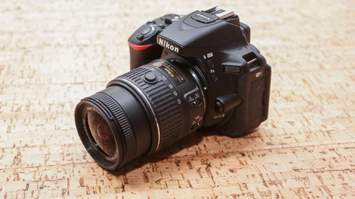 Đánh giá nikon d5500 rẻ và nhỏ gọn