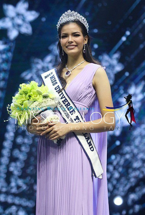 Để chạm đến vương miện miss universe hoàng thuỳ phải vượt qua nữ hoàng sắc đẹp này