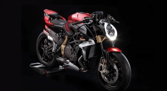 Điểm khác biệt giữa mv agusta brutale 1000rc - rr với brutale 1000 serie oro