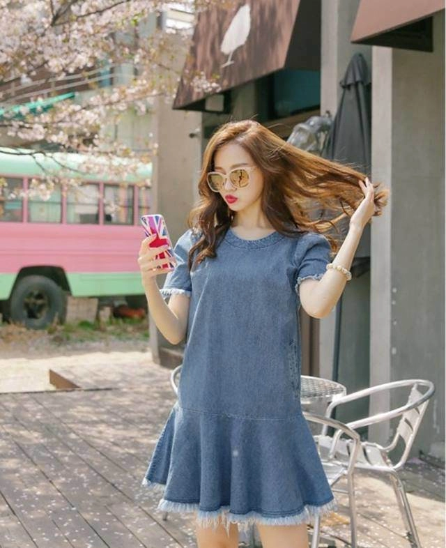 Do dân tình không tinh mắt chứ lan khuê đã tự khoe bụng bầu trong set đồ gợi cảm này