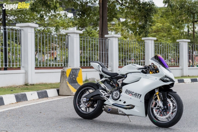 Ducati 899 panigale độ cứng ngắc của kan project bike