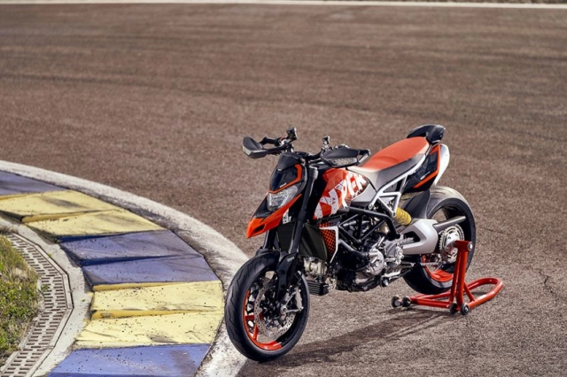 Ducati hypermotard 950 rve ra mắt với ngoại hình cực chất