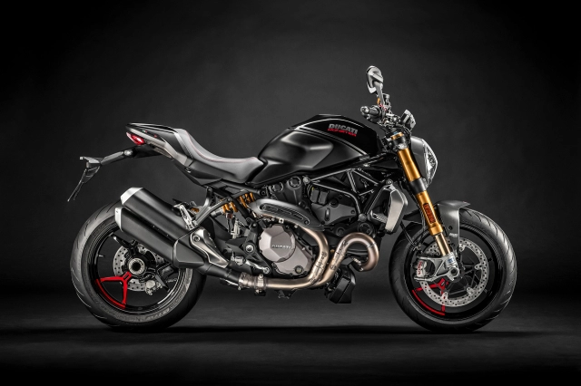 Ducati monster 2021 cập bến thị trường đông nam á