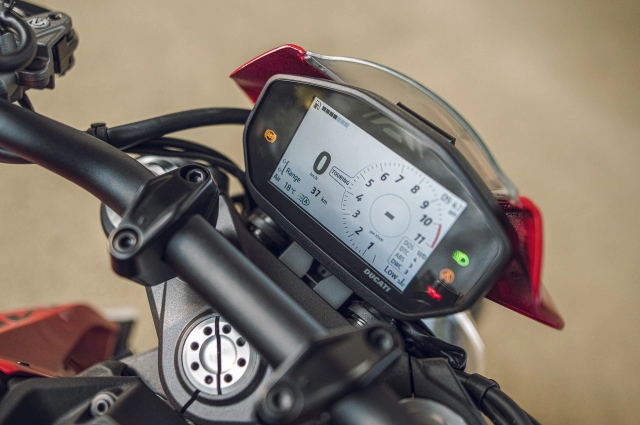Ducati monster 2021 cập bến thị trường đông nam á