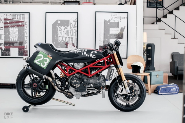 Ducati monster s4rs độ phong cách tracker với ngoại hình lôi cuốn