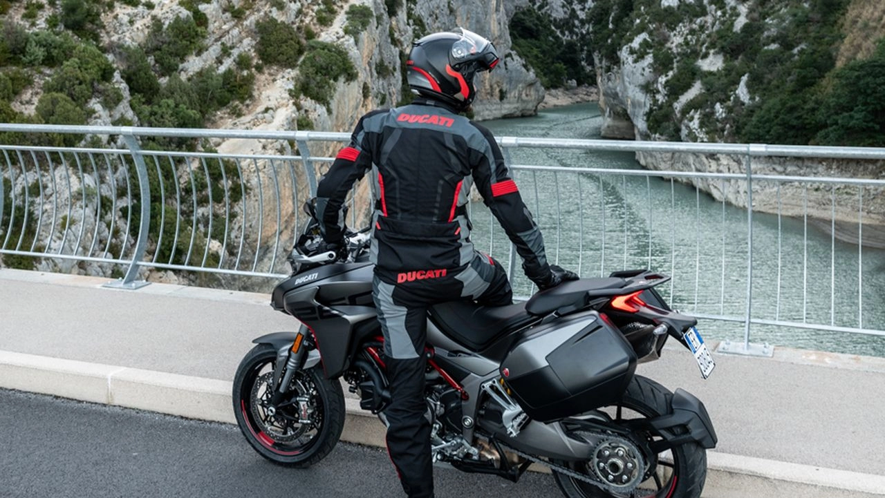 Ducati multistrada 1260 được thu hồi tại mỹ do lỗi chống nghiêng