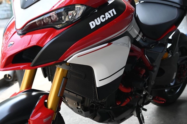 Ducati multistrada 1260 s độ chất lừ với dàn option cao cấp